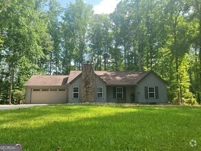 Building Photo - 235 Winona Dr