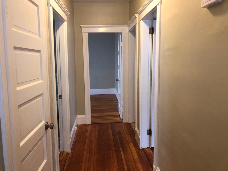 Foto principal - 329 Malden St