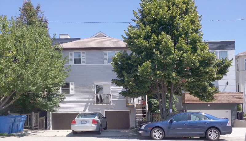 Primary Photo - 1617 S Newberry Ave