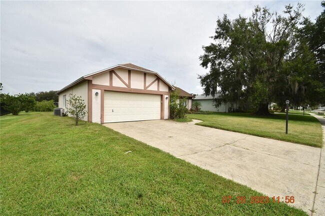 Foto del edificio - 9107 Cypresswood Cir