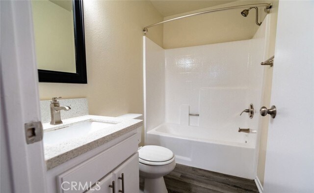 Foto del edificio - 4406 Cahuenga Blvd