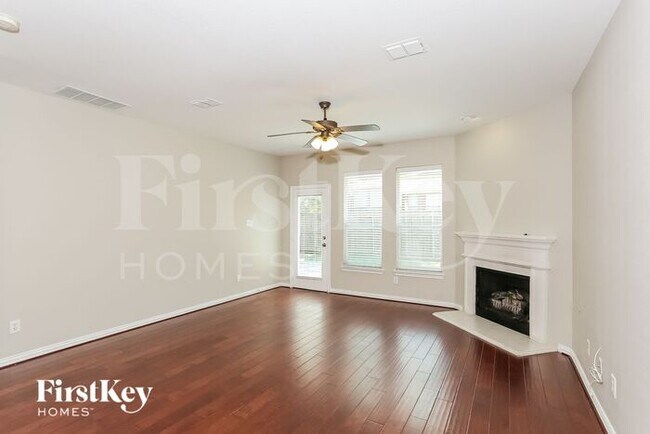 Building Photo - 8721 Corral Cir