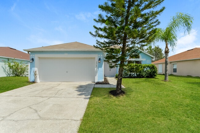 Building Photo - 3363 Erskine Dr