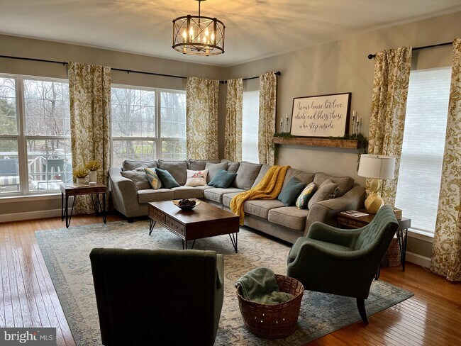 Foto del edificio - 14274 Bakerwood Pl
