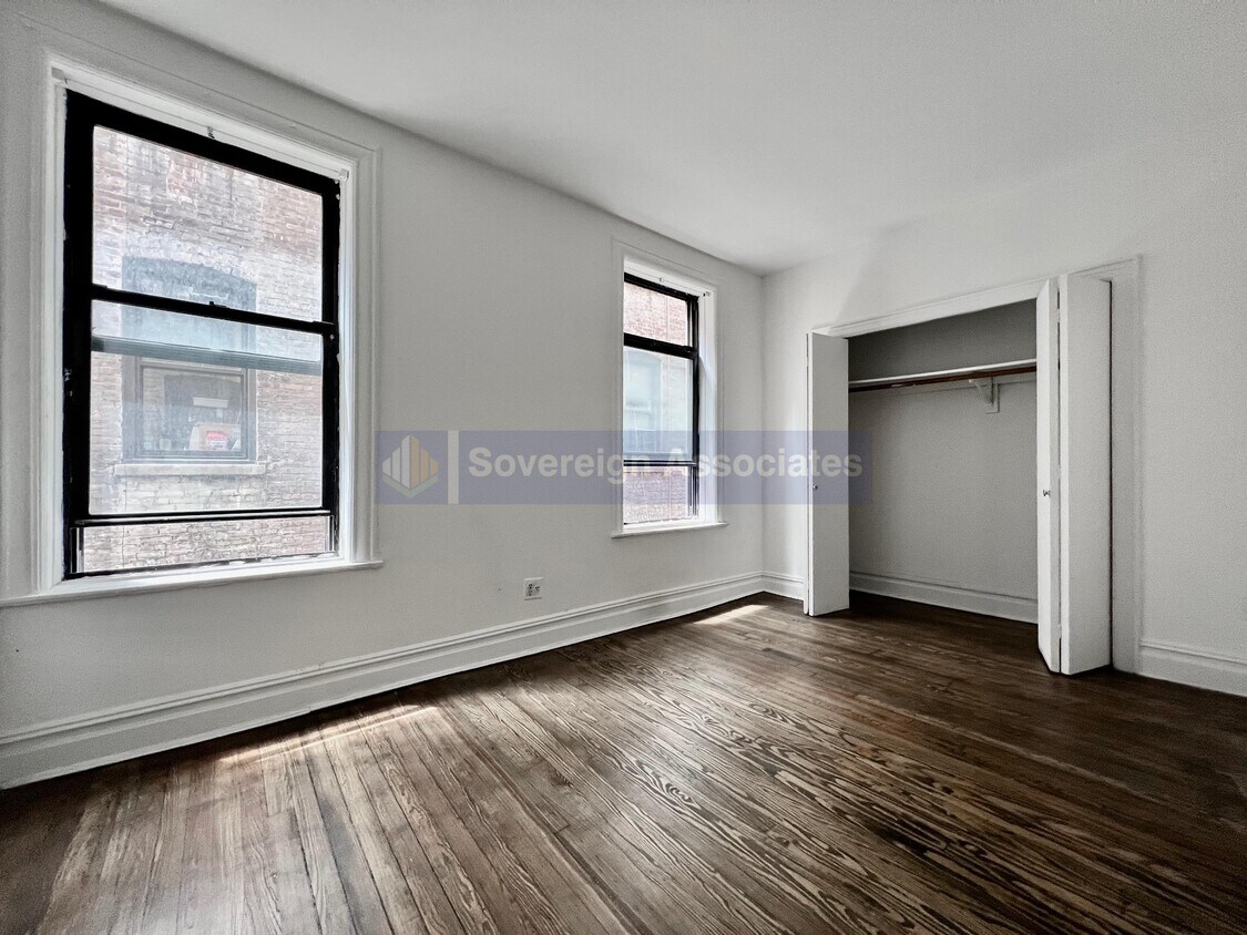 Primary Photo - 184 Claremont Avenue