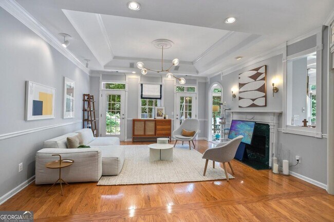 Foto del edificio - 6285 Sterling Dr