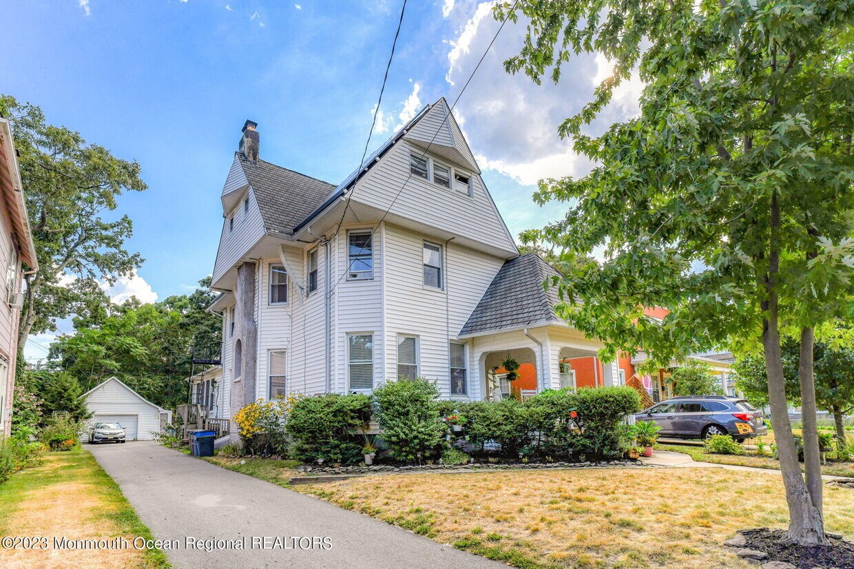 512 7th Ave, Asbury Park, NJ 07712 Townhome Rentals in Asbury Park NJ