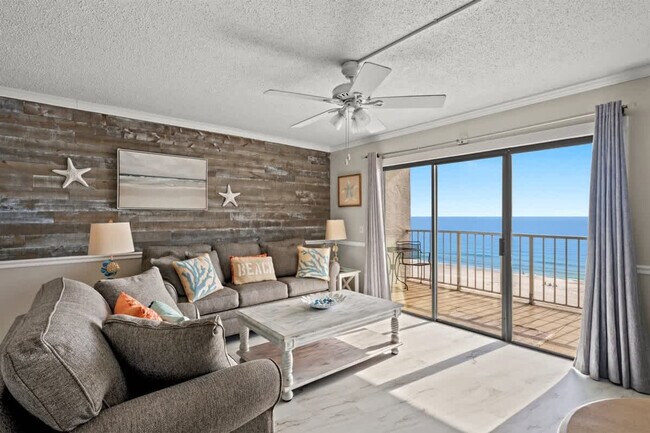 Foto del edificio - 8743 Thomas Dr