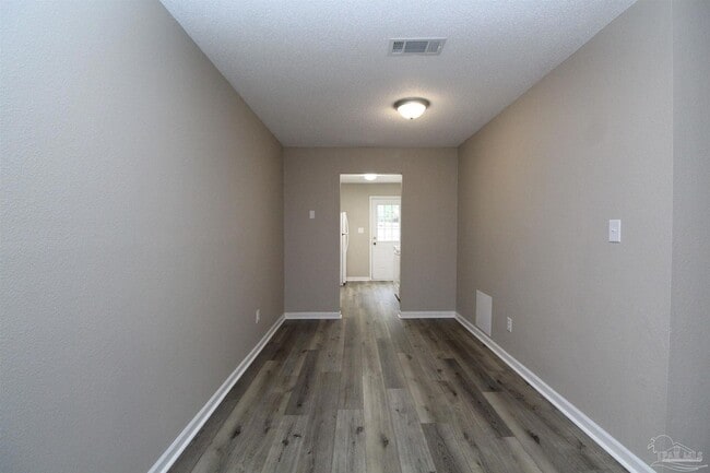 Building Photo - 6853 Roundup Ln