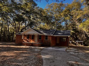 Building Photo - 103 Bryant Rd