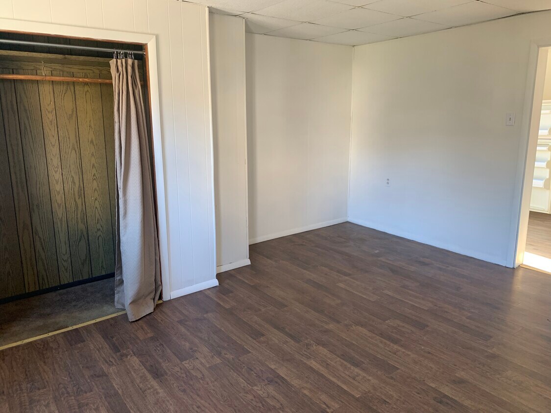 Foto principal - 310 Morrell Pl