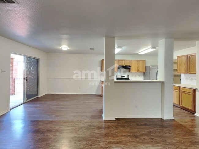 Building Photo - 7110 Chambers Creek Ln