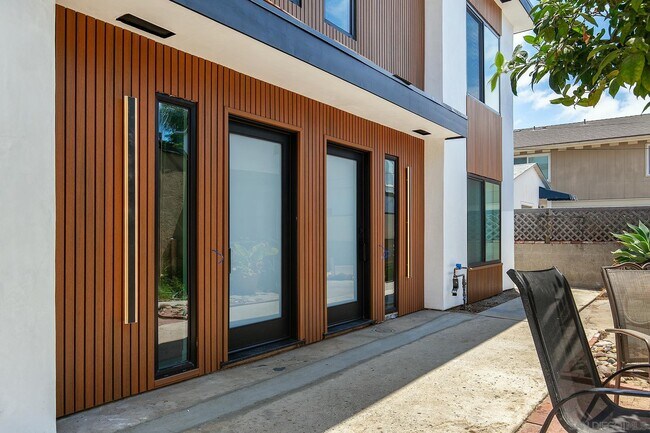 Foto del edificio - 3861 Kendall St
