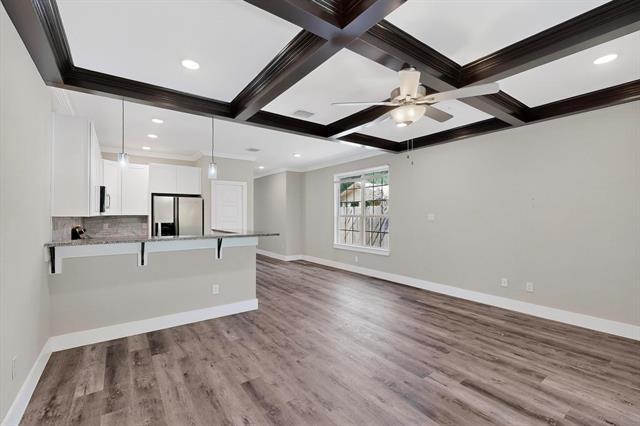 Foto del edificio - 1703 Ash Crescent St