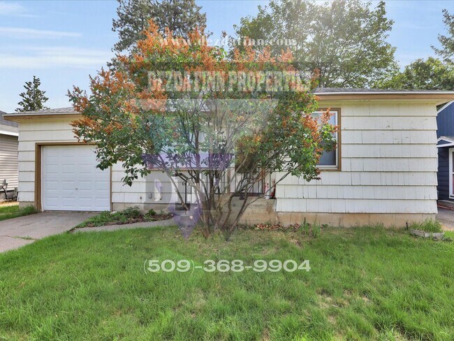 Foto del edificio - South Hill 3 bed/1 bath rancher with primo...