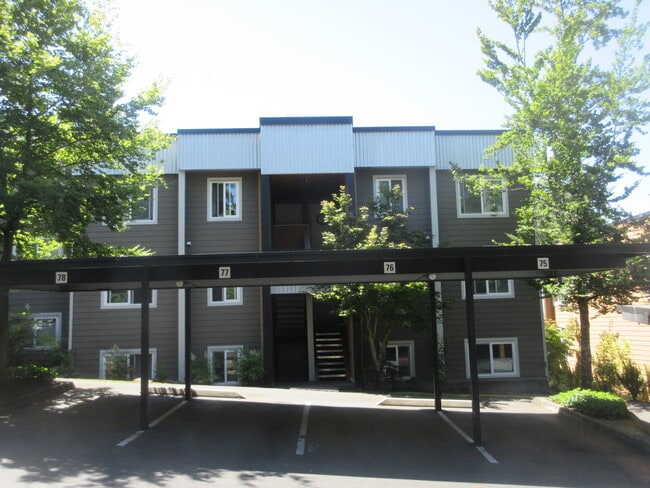 Building Photo - 748 Kirkland Cir