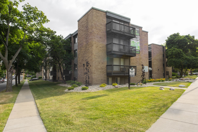 Foto del edificio - University Terrace Apartments