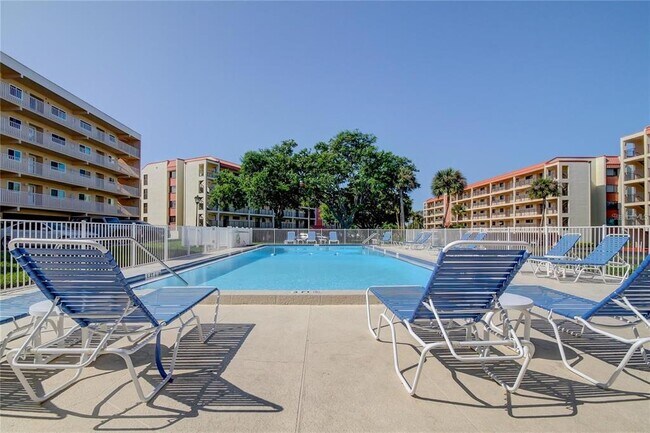 Foto del edificio - 9433 Harbor Greens Way