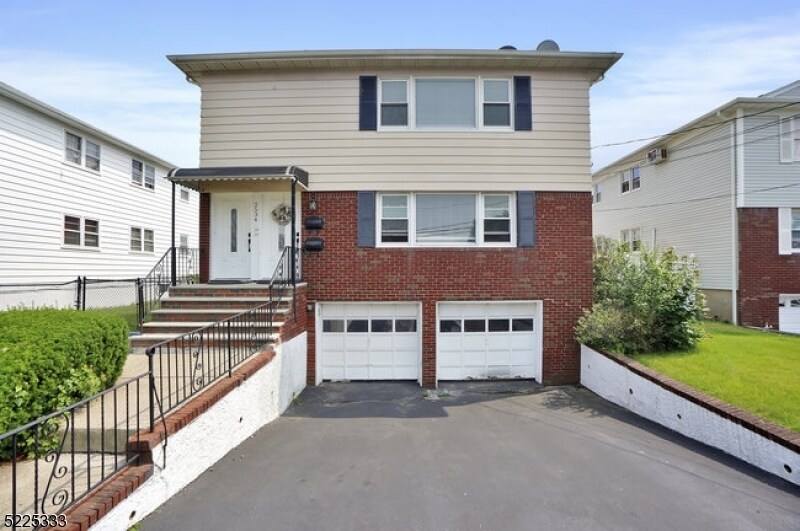 Foto principal - 2534 Spruce St