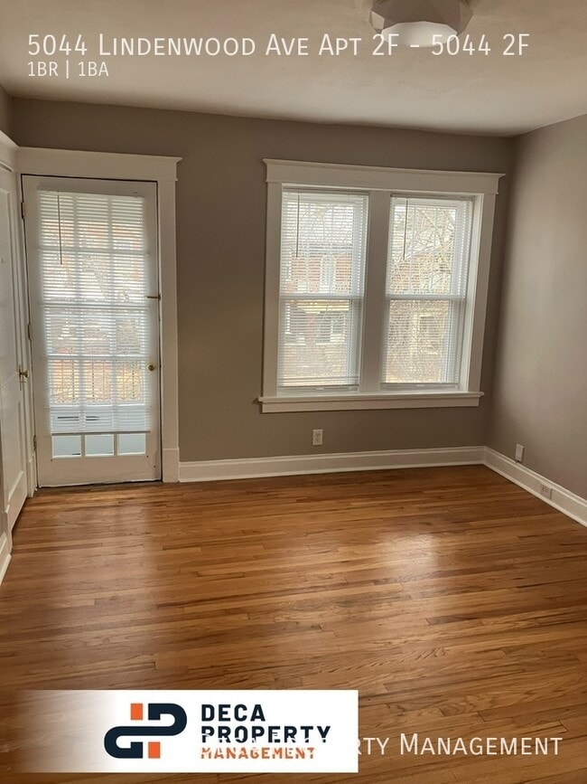 Building Photo - 5044 Lindenwood Ave