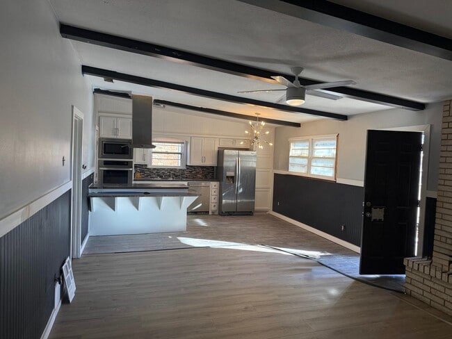 Foto del edificio - 4315 59th St