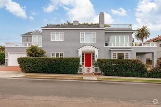 Building Photo - 475 Marine St