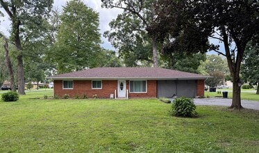 Building Photo - 3054 Peterson St