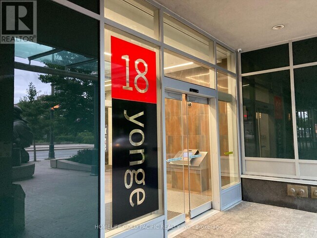 Building Photo - 18 Yonge St