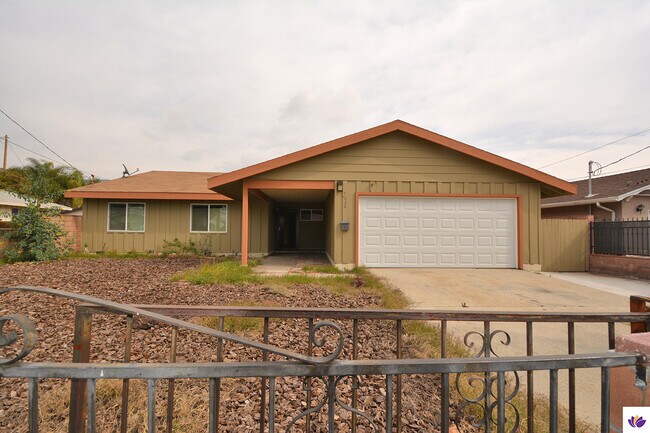 Building Photo - 7630 Delia Ave