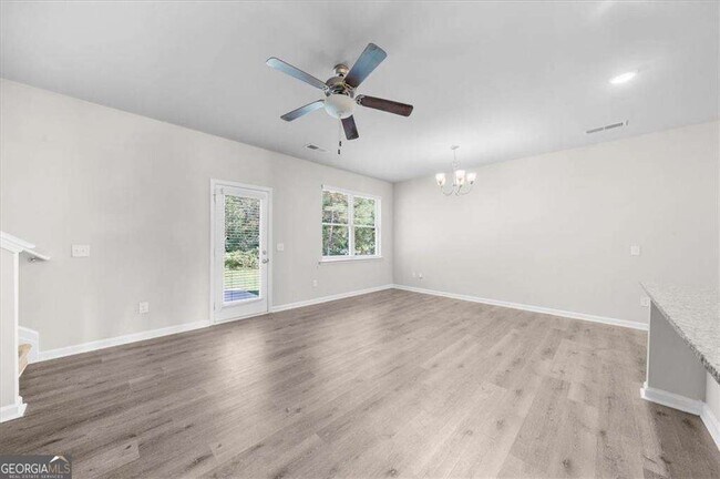 Foto del edificio - 204 Vickery Ln