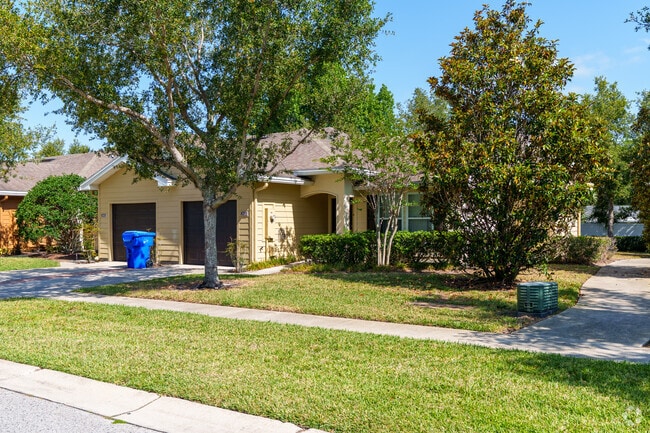 605 N Thacker Ave Kissimmee, FL 34741-4832 - Boca Palms Townhomes