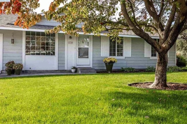 Building Photo - 3720 W Leola St