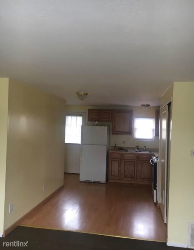 Primary Photo - 3033 Markham Rd