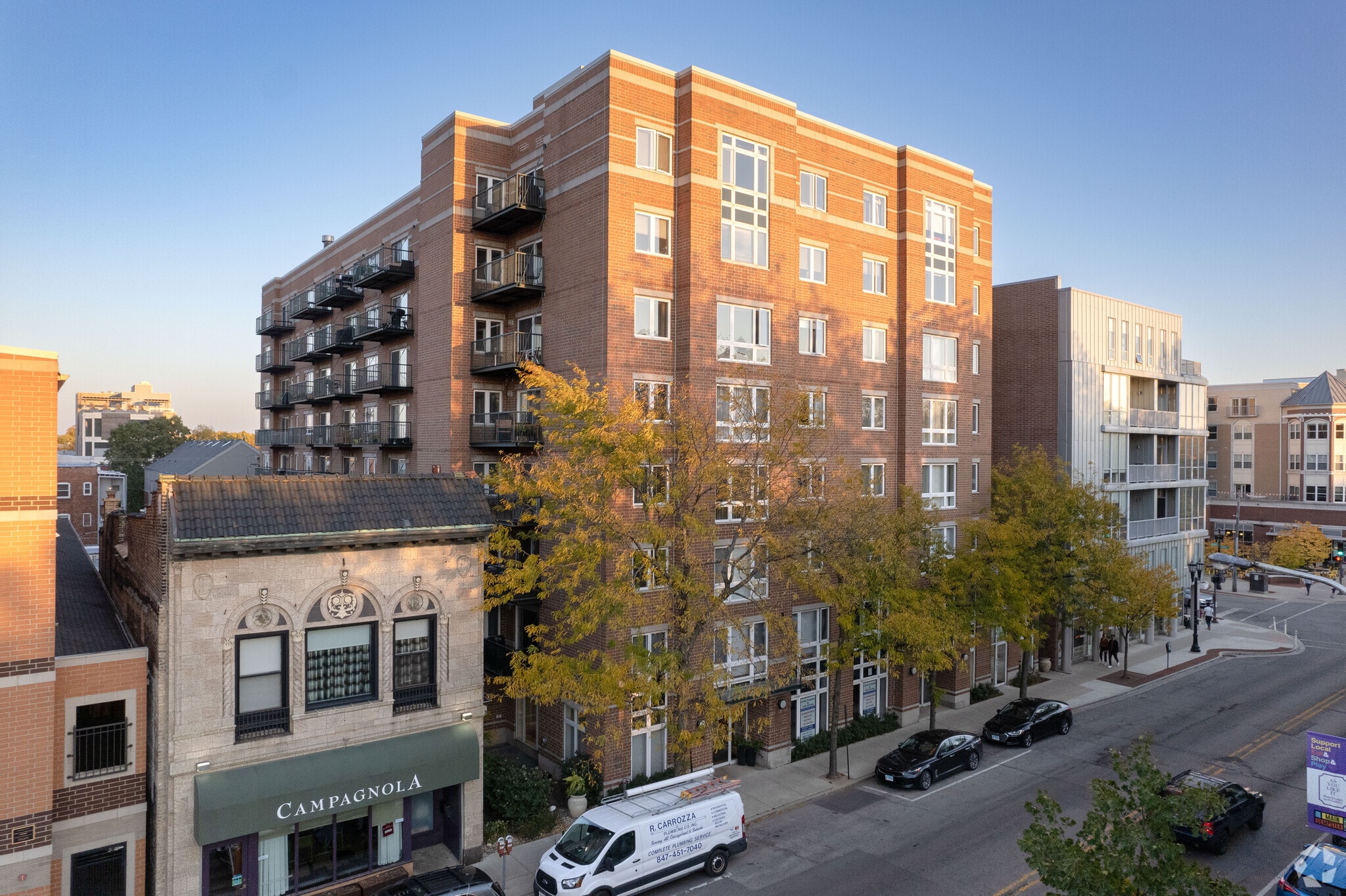 Northlight Condominiums