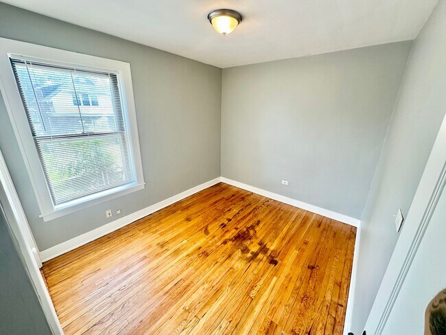 Foto del edificio - 353 W 120th St