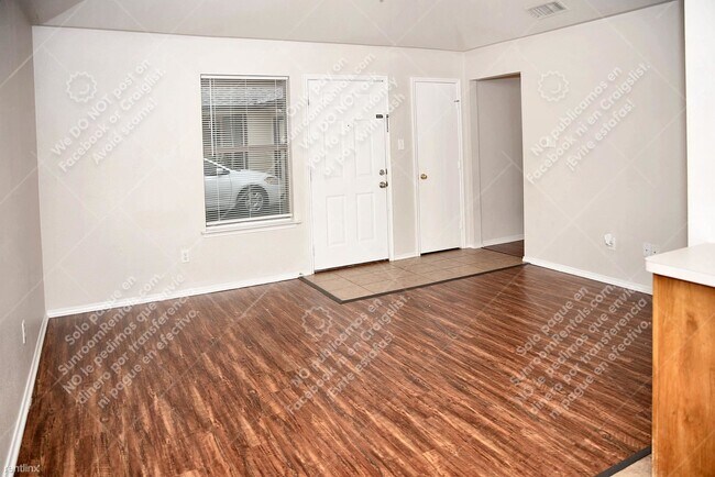 Foto del edificio - 3 br, 2 bath Duplex - 101 Stewart Bend Ct B B