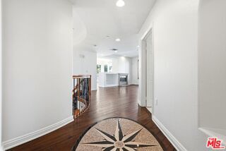 Foto del edificio - 5831 Seawalk Dr