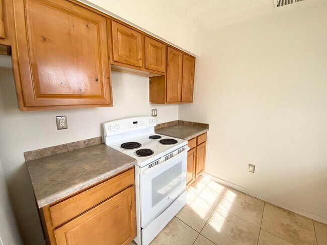 Foto del edificio - 910 11th Ave NW