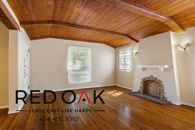 Foto del edificio - Gorgeous 1 Bedroom with Natural Light, Har...