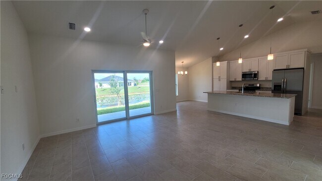 Foto del edificio - 4016 NE 12th Ct