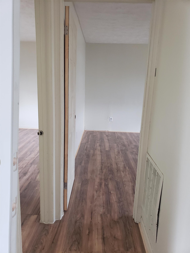 Foto del edificio - 6442 Applecross Ave