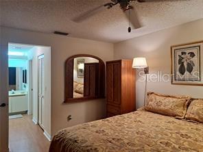 Foto del edificio - 6807 Stone River Rd
