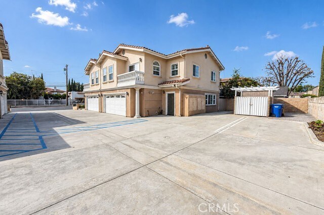 Foto del edificio - 7592 Artesia Blvd