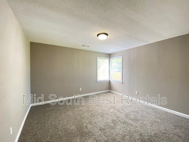 Building Photo - 3617 Gum St