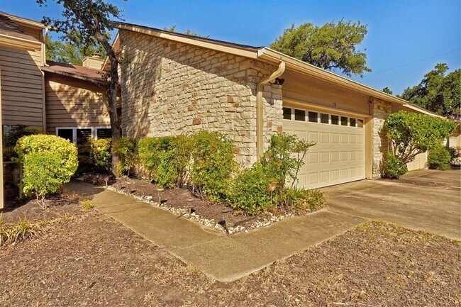 Building Photo - 8518 Fathom Cir