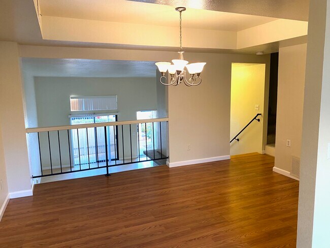 Building Photo - 4052 Mahaila Ave