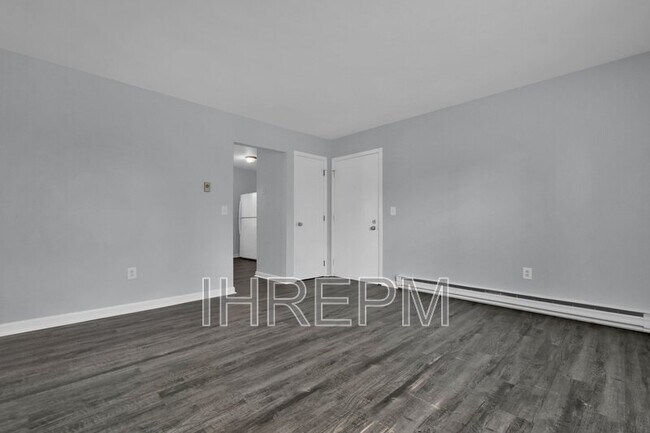 Foto del edificio - 2595 Red Rock Blvd