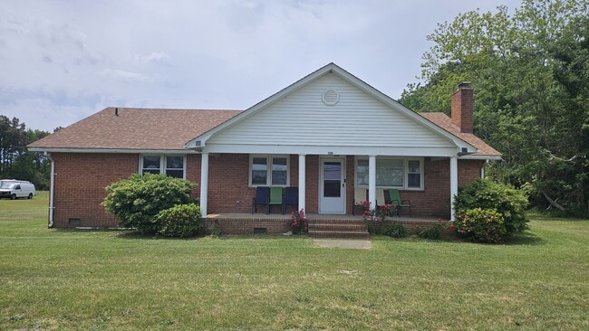 Foto del edificio - 8066 Caratoke Hwy