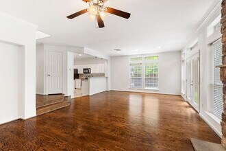 Building Photo - 19 Endor Forest Pl