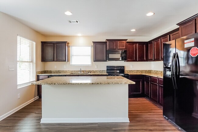 Foto del edificio - 16405 Waterbury Ln